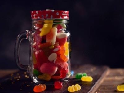 store wine gums in sealed jar to keep out of reach from dog